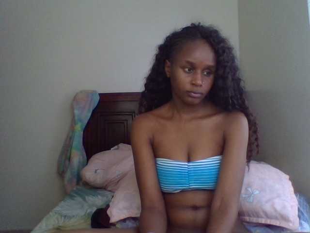 Maricruz2026 live cam on BongaCams
