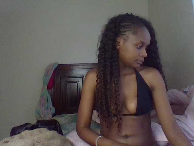 Maricruz2026 live cam on BongaCams