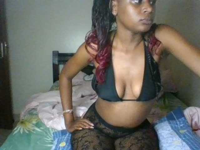 Maricruz2026 live cam on BongaCams