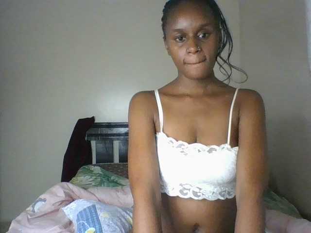 Maricruz2026 live cam on BongaCams