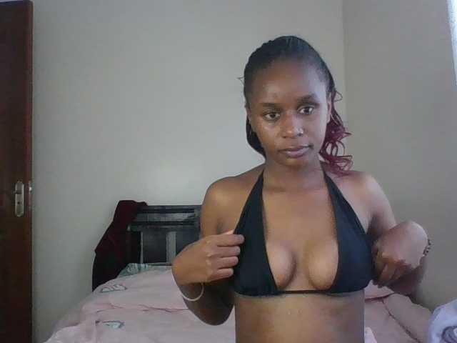 Maricruz2026 live cam on BongaCams
