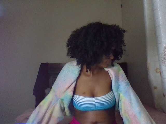 Maricruz2026 live cam on BongaCams