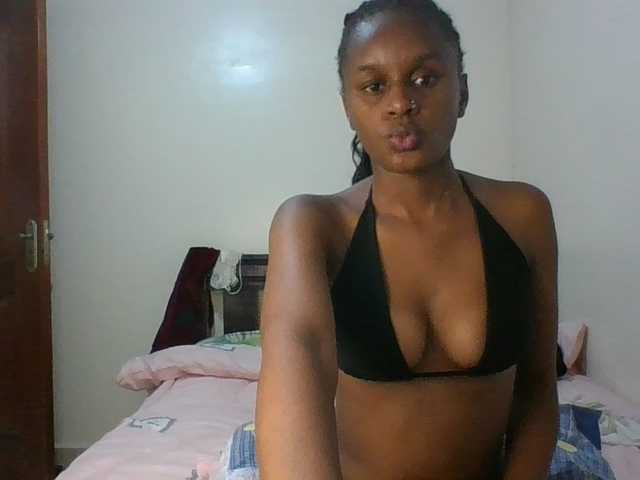 Maricruz2026 live cam on BongaCams