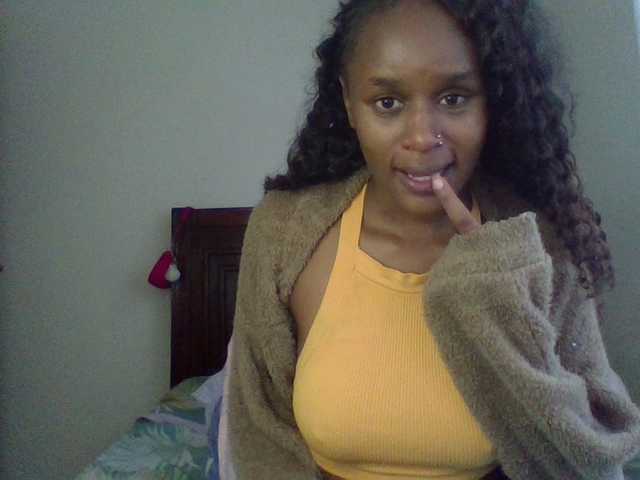 Maricruz2026 live cam on BongaCams