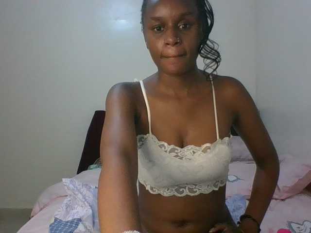 Maricruz2026 live cam on BongaCams