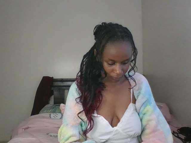 Maricruz2026 live cam on BongaCams