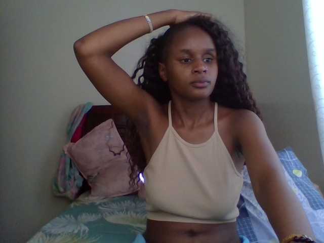 Maricruz2026 live cam on BongaCams