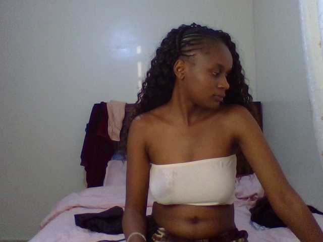 Maricruz2026 live cam on BongaCams