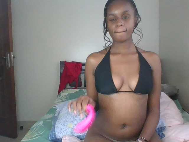 Maricruz2026 live cam on BongaCams