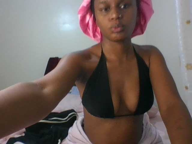 Maricruz2026 live cam on BongaCams