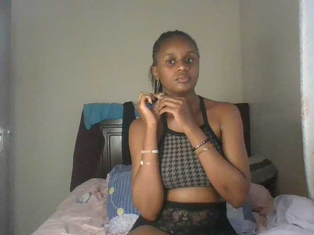 Maricruz2026 live webcam show