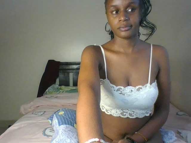 Maricruz2026 live cam on BongaCams