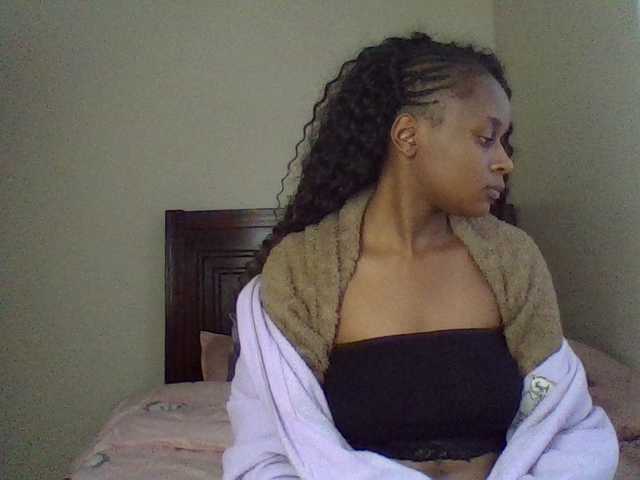 Maricruz2026 live cam on BongaCams