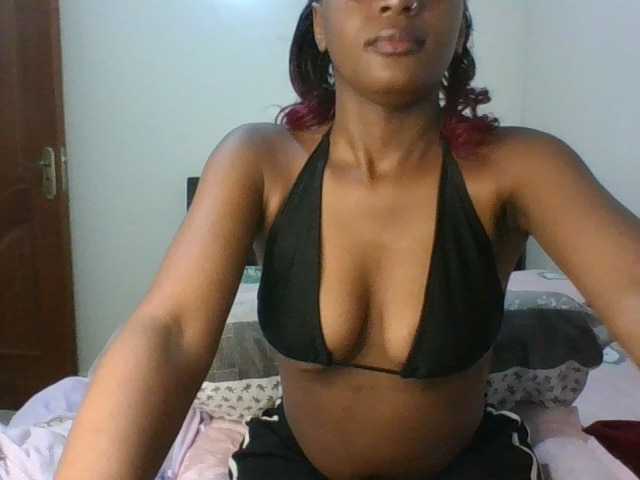 Maricruz2026 live cam on BongaCams