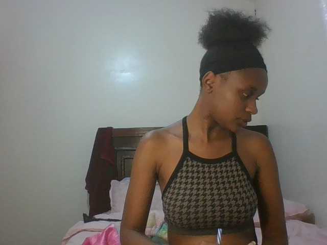 Maricruz2026 live cam on BongaCams