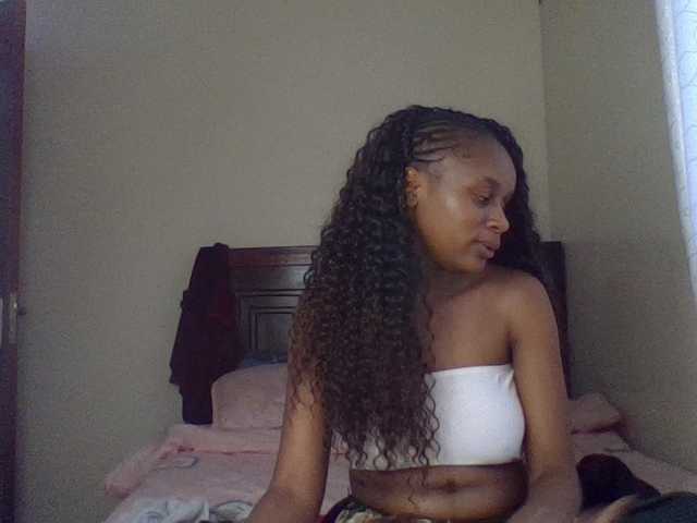 Maricruz2026 live cam on BongaCams