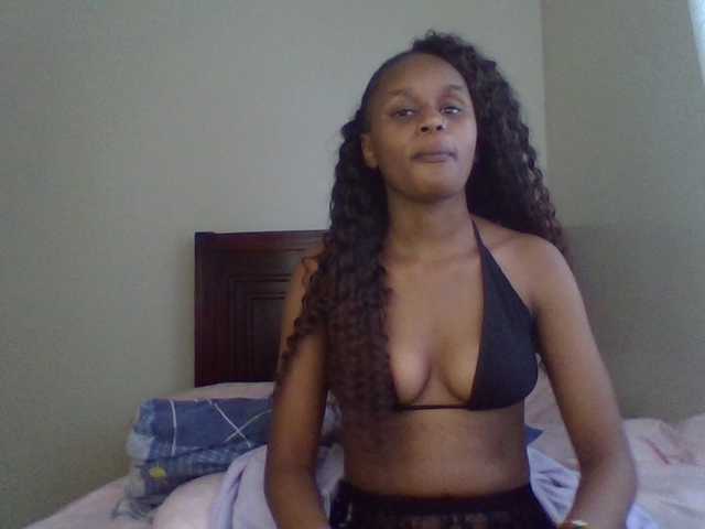 Maricruz2026 live cam on BongaCams