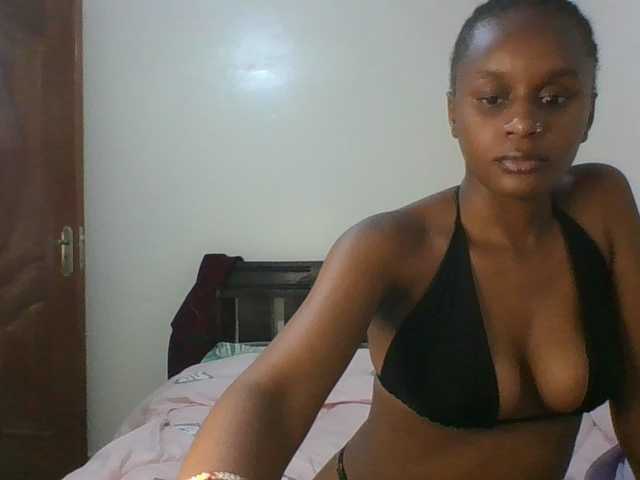 Maricruz2026 live cam on BongaCams
