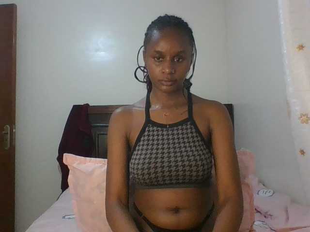 Maricruz2026 live cam on BongaCams