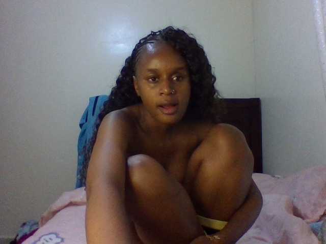 Maricruz2026 live cam on BongaCams