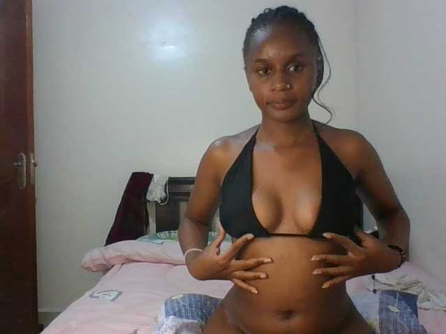Maricruz2026 live cam on BongaCams