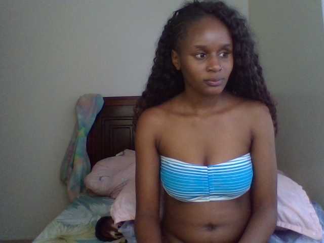 Maricruz2026 live cam on BongaCams