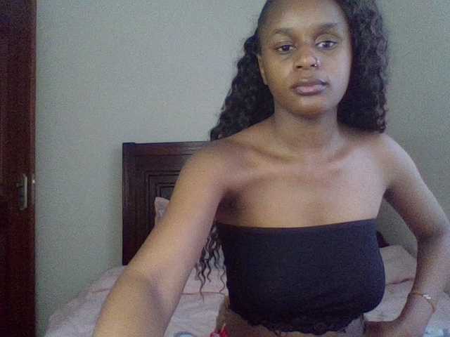 Maricruz2026 live cam on BongaCams