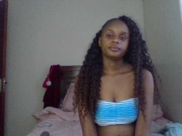 Maricruz2026 live cam on BongaCams