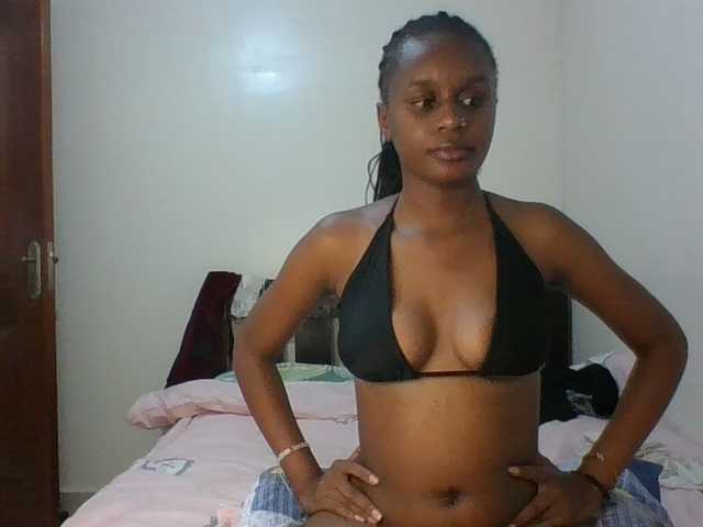Maricruz2026 live cam on BongaCams