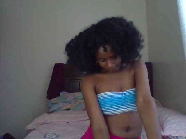 Maricruz2026 Live Webcam on BongaCams