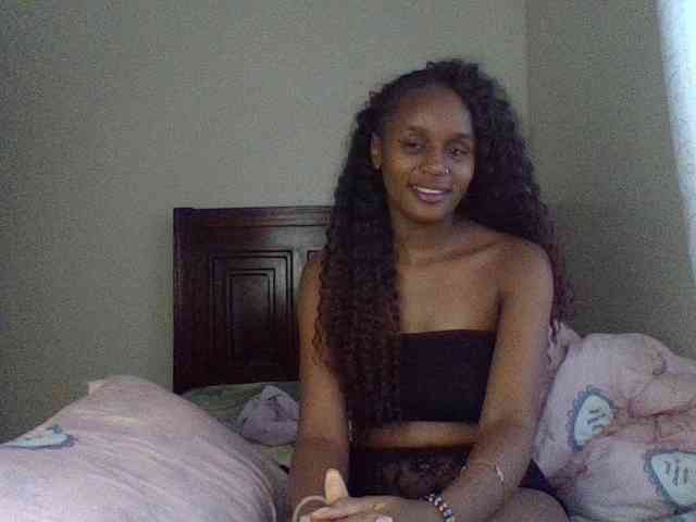 Maricruz2026 Live Webcam on BongaCams