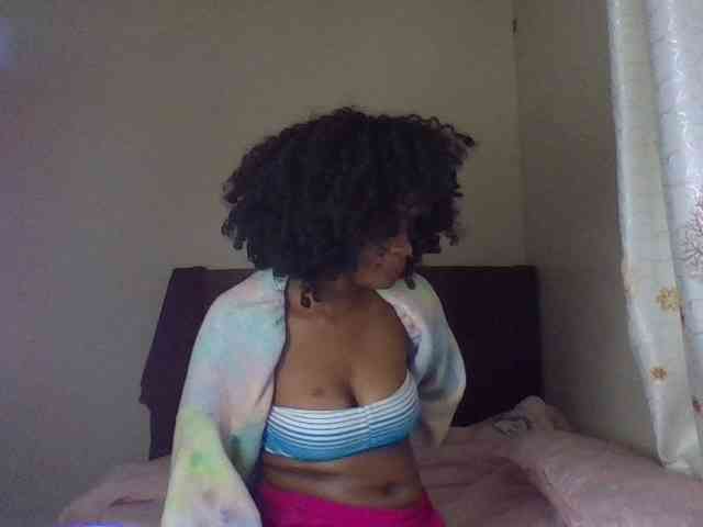 Maricruz2026 Live Webcam on BongaCams