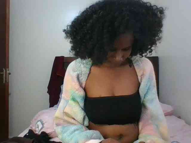 Maricruz2026 Live Webcam on BongaCams