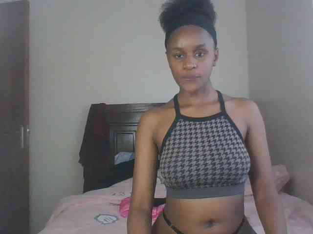 Maricruz2026 Live Webcam on BongaCams