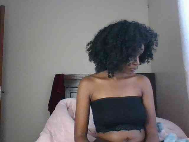 Maricruz2026 Live Webcam on BongaCams
