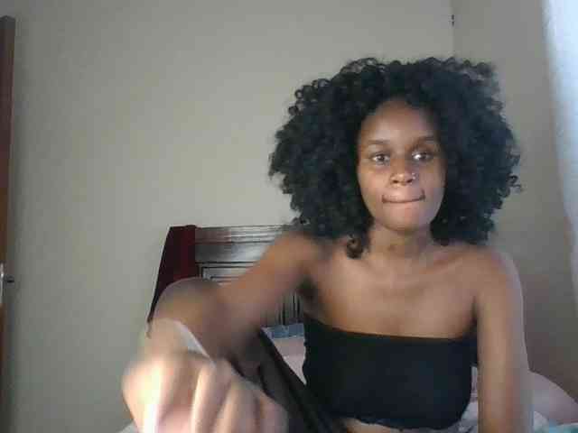 Maricruz2026 Live Webcam on BongaCams
