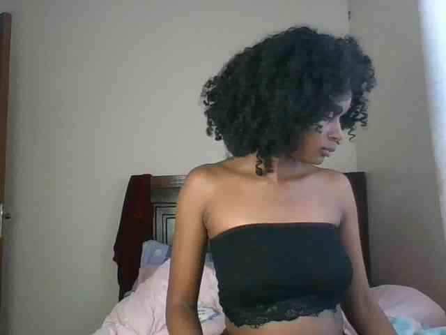 Maricruz2026 Live Webcam on BongaCams