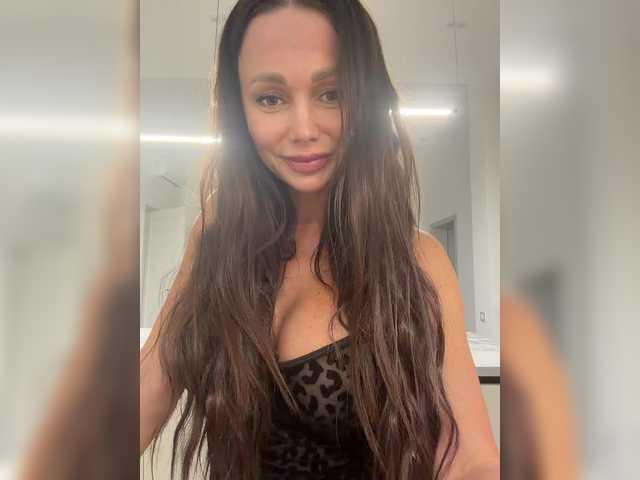 mistressmari live cam on BongaCams