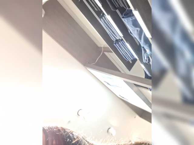 pupaa live cam preview