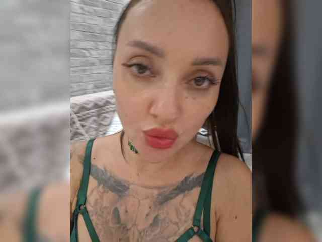 pupaa webcam