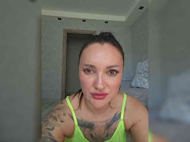 pupaa webcam