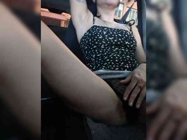 pupaa webcam