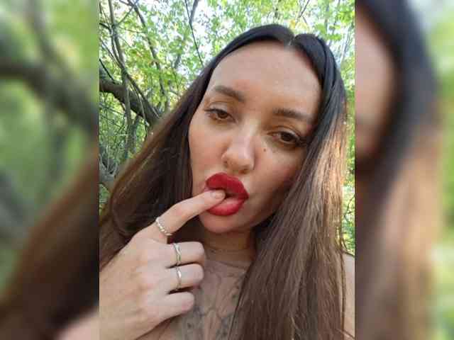pupaa webcam