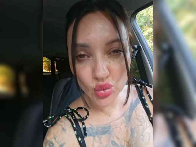 pupaa webcam