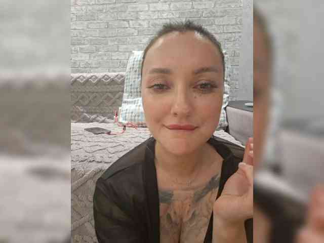pupaa webcam