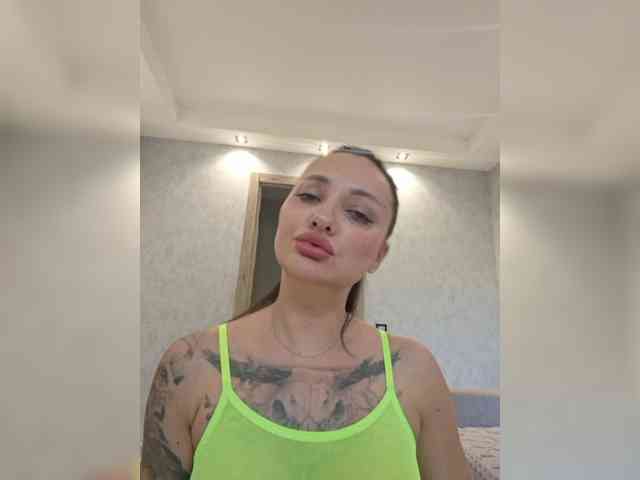 pupaa webcam