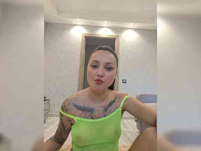 pupaa webcam