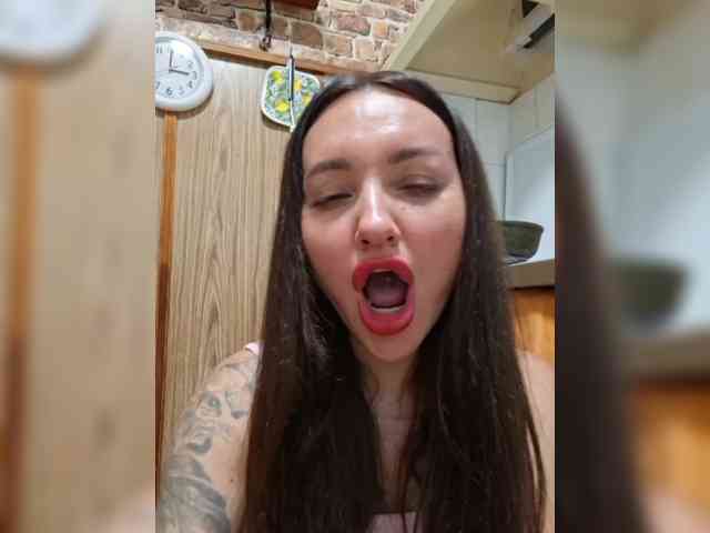 pupaa webcam