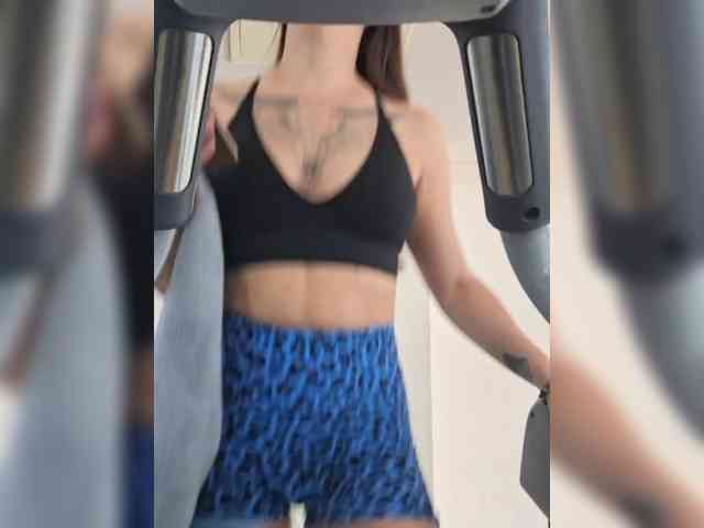 pupaa webcam