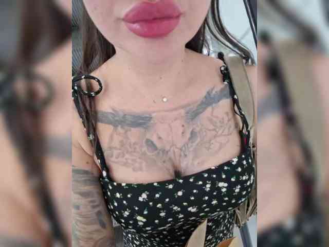 pupaa webcam
